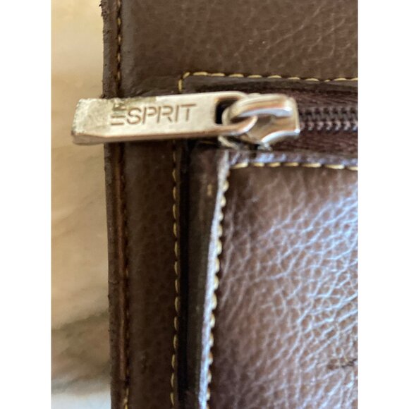 Esprit Brown Leather Tri-Fold Wallet With Snap Closure & Zippered Coin Pocket - Picture 6 of 10